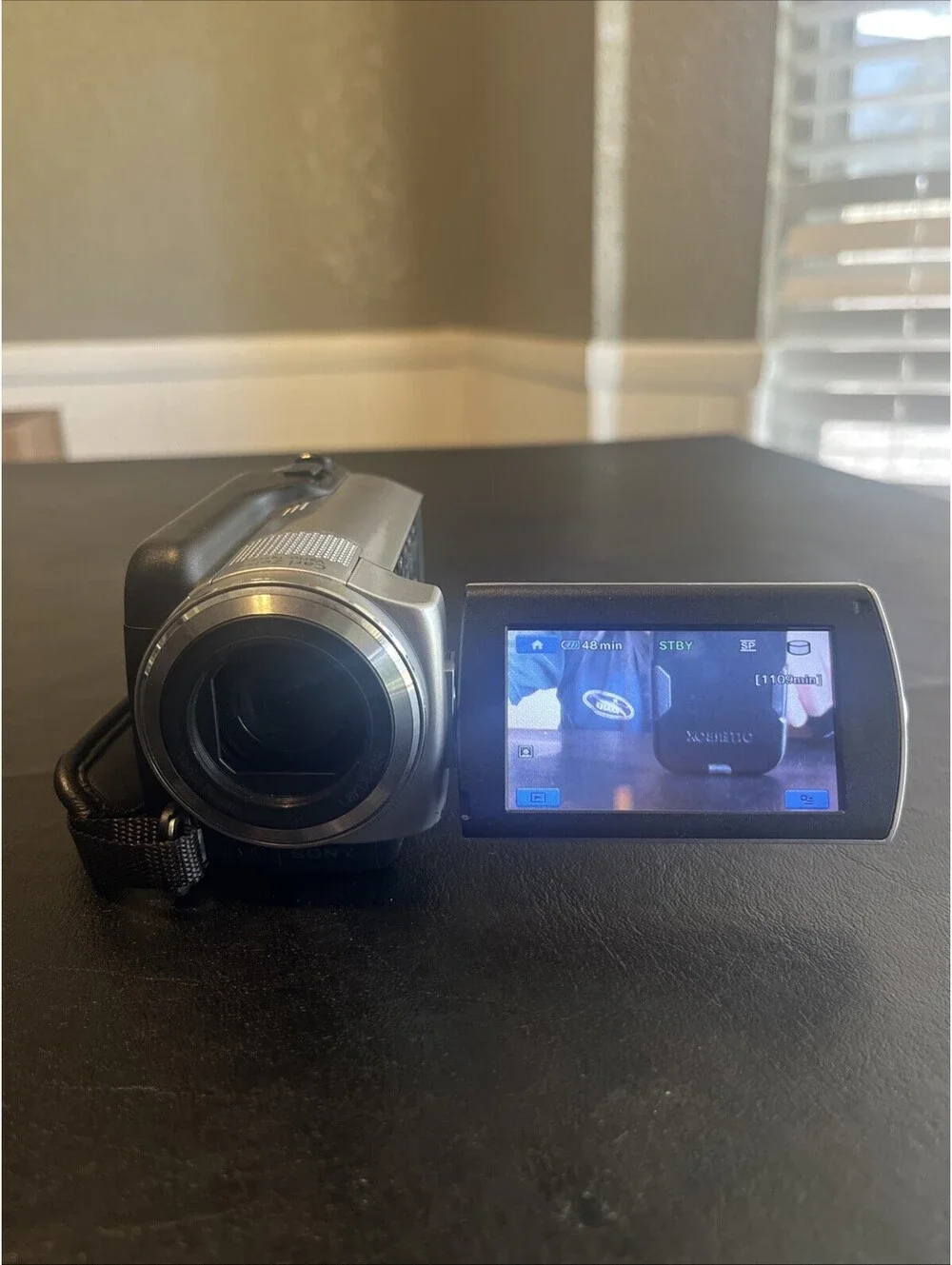 Sony Handycam DCR-SR47 Digital Video Camera Camcorder 60x Zoom 60GB - Tested